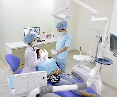 Nhổ răng khôn có nguy hiểm không