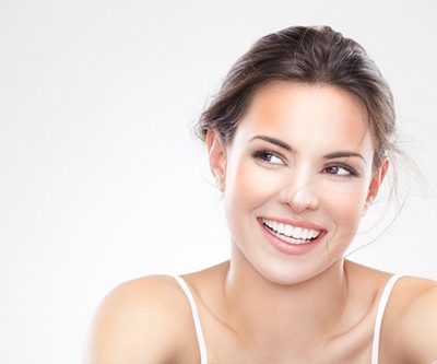 Tẩy trắng răng bằng máng tẩy