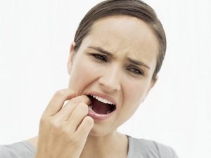 Tại sao ê buốt răng sau khi tẩy trắng? 1